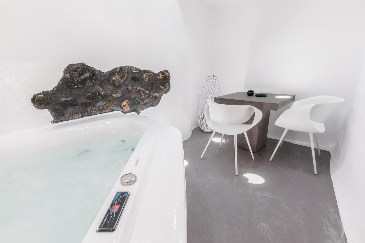Eternity Suites Santorini Тира Экстерьер фото