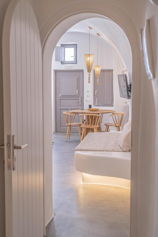 Eternity Suites Santorini Тира Экстерьер фото