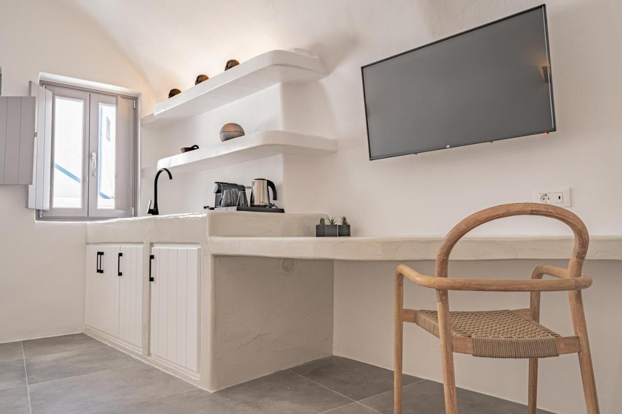 Eternity Suites Santorini Тира Экстерьер фото