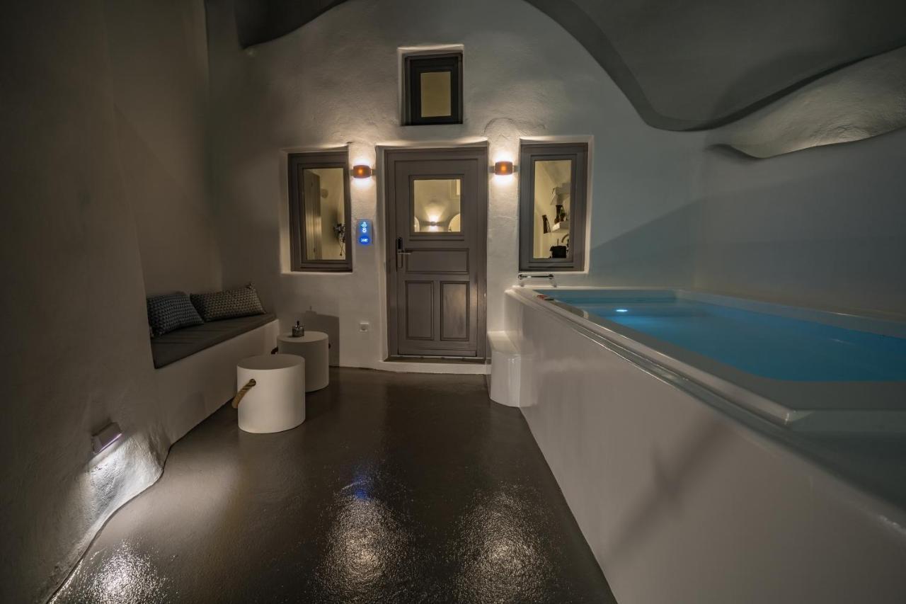 Eternity Suites Santorini Тира Экстерьер фото